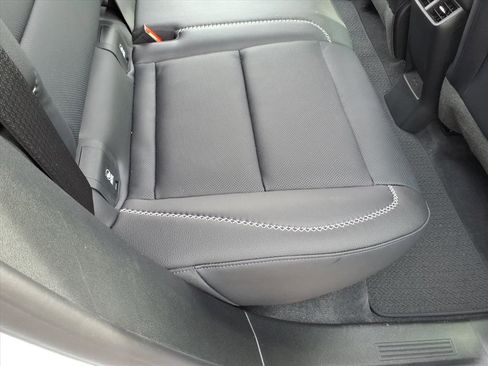 Used 2026 GMC Terrain Denali image 18