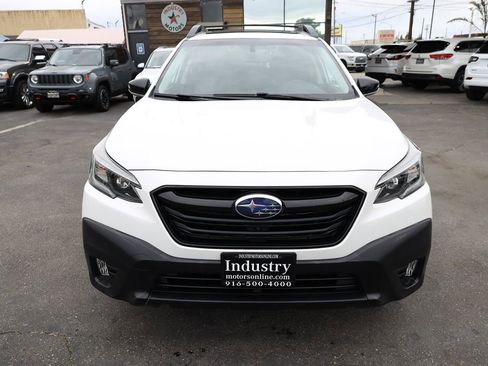 Used 2020 Subaru Outback Onyx Edition XT image 5