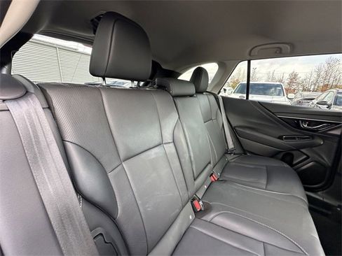 Used 2023 Subaru Outback Limited image 37