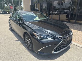 Used 2023 Lexus ES 350 w/ Premium Package FWD video 1