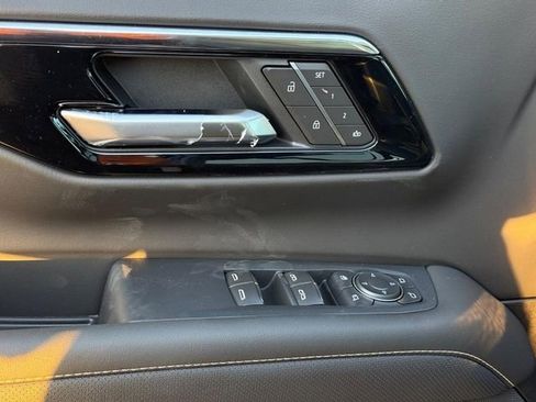 New 2026 Chevrolet Suburban Premier w/ Sun And Tow Package image 21