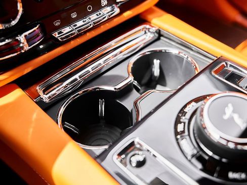 Used 2025 Rolls-Royce Spectre w/ Spectre Launch Package AWD/4WD image 59