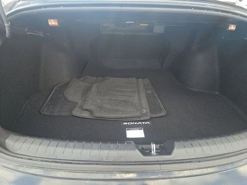 Used 2020 Hyundai Sonata Limited image 18