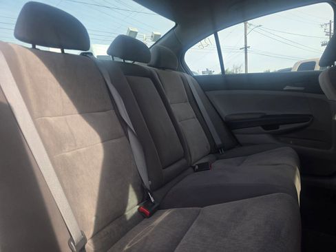 Used 2010 Honda Accord LX image 17