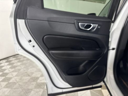 Used 2023 Volvo XC60 B5 Plus w/ Climate Package AWD/4WD image 21