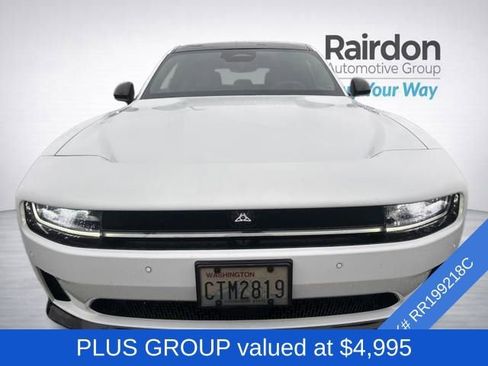 Used 2024 Dodge Charger R/T w/ Plus Group image 2