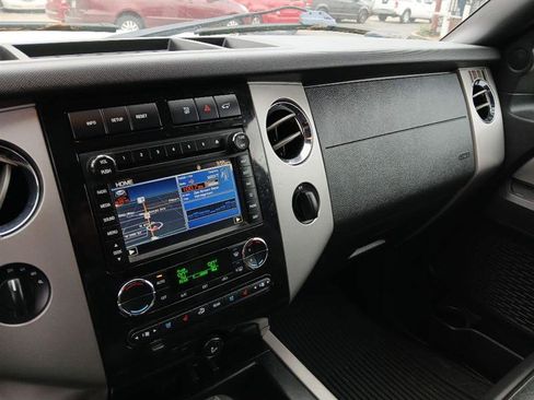 Used 2013 Ford Expedition Max Limited image 9