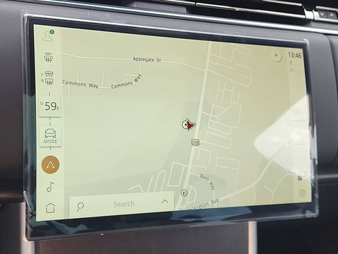 New 2025 Land Rover Range Rover SE image 16