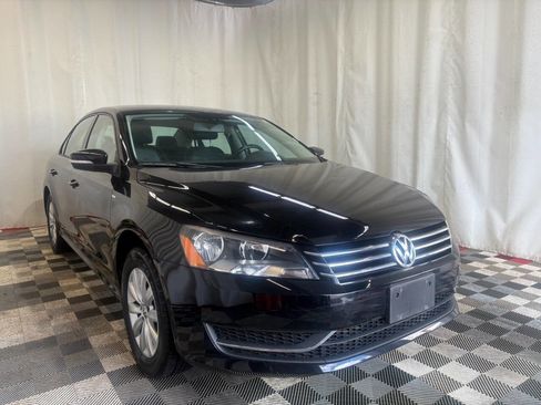 Used 2015 Volkswagen Passat 1.8T Wolfsburg Edition image 3