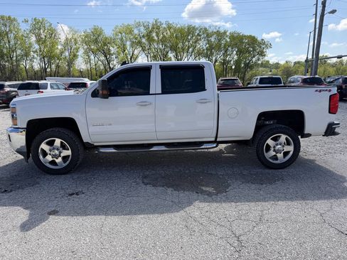 Used 2015 Chevrolet Silverado 2500 LT w/ LT Convenience Package AWD/4WD image 6