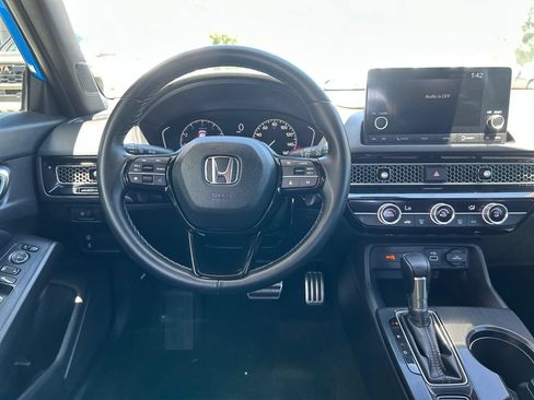 Used 2022 Honda Civic Sport image 14
