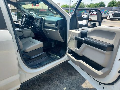Used 2019 Ford F350 XL w/ Power Equipment Group AWD/4WD image 14