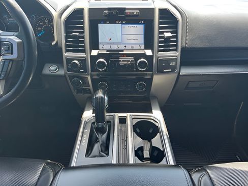 Used 2017 Ford F150 Lariat AWD/4WD image 23