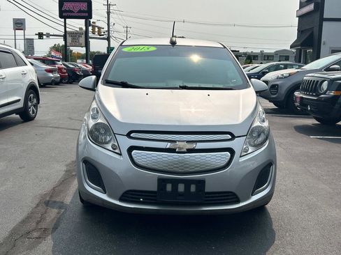 Used 2015 Chevrolet Spark LT image 9