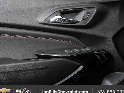 New 2026 Chevrolet Trax RS w/ Sunroof Package image 6