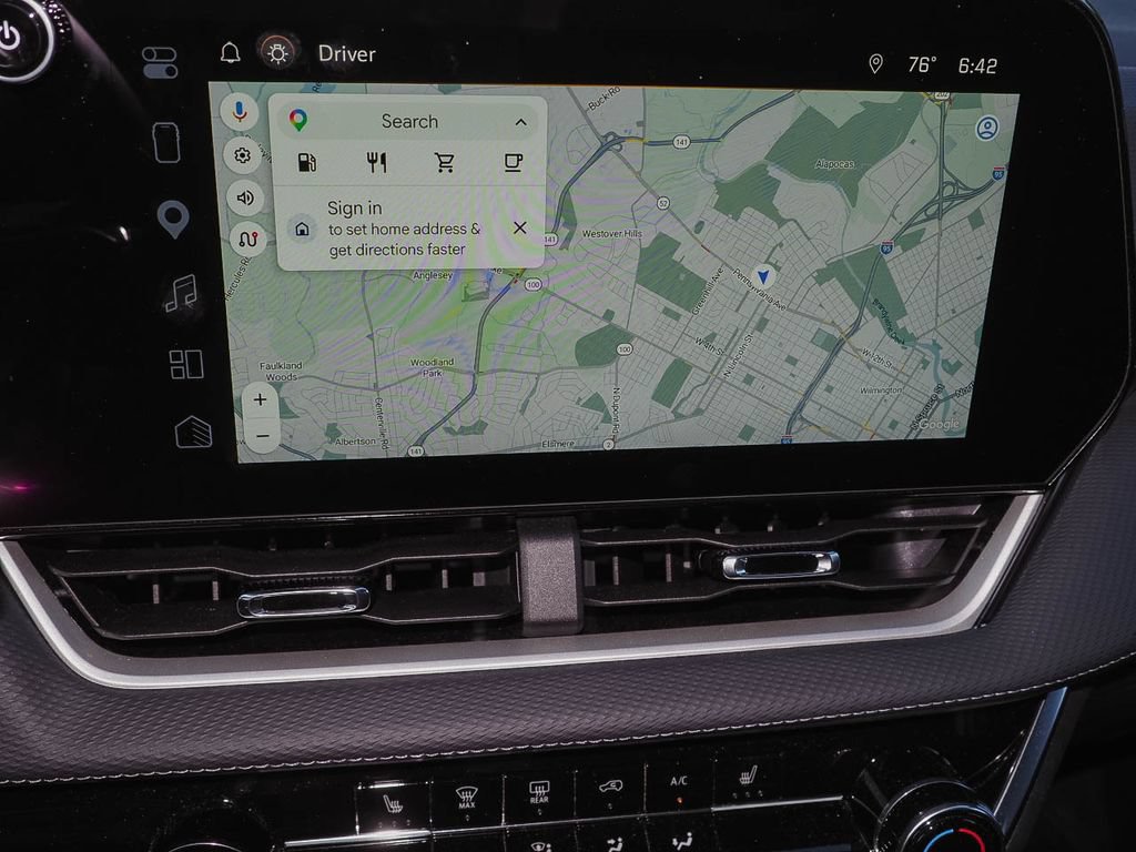 Certified 2026 Chevrolet Equinox LT FWD image 12
