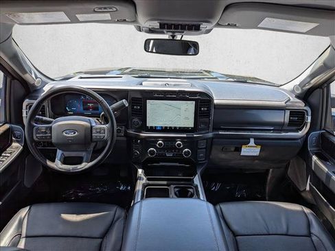Used 2023 Ford F250 Lariat w/ Lariat Ultimate Package AWD/4WD image 17