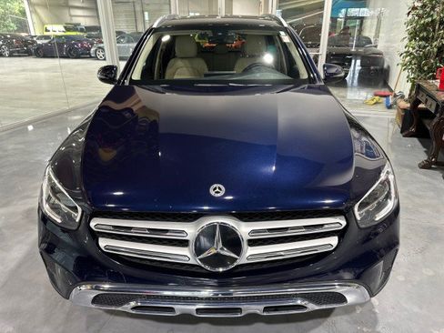 Used 2021 Mercedes-Benz GLC 300 w/ Premium Package image 13