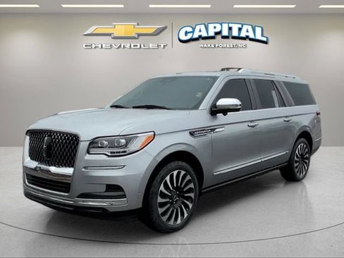 Used 2022 Lincoln Navigator L Black Label AWD/4WD image 1