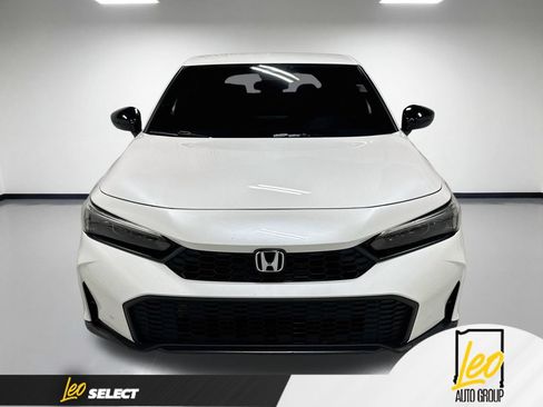 Used 2025 Honda Civic Sport image 2