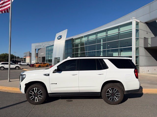 Used 2021 GMC Yukon AT4 w/ AT4 Premium Plus Package AWD/4WD image 2