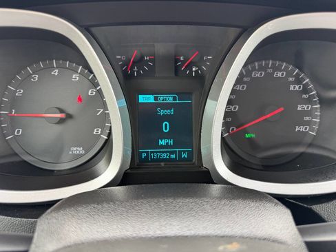 Used 2015 Chevrolet Equinox LT w/ Driver Convenience Package image 15