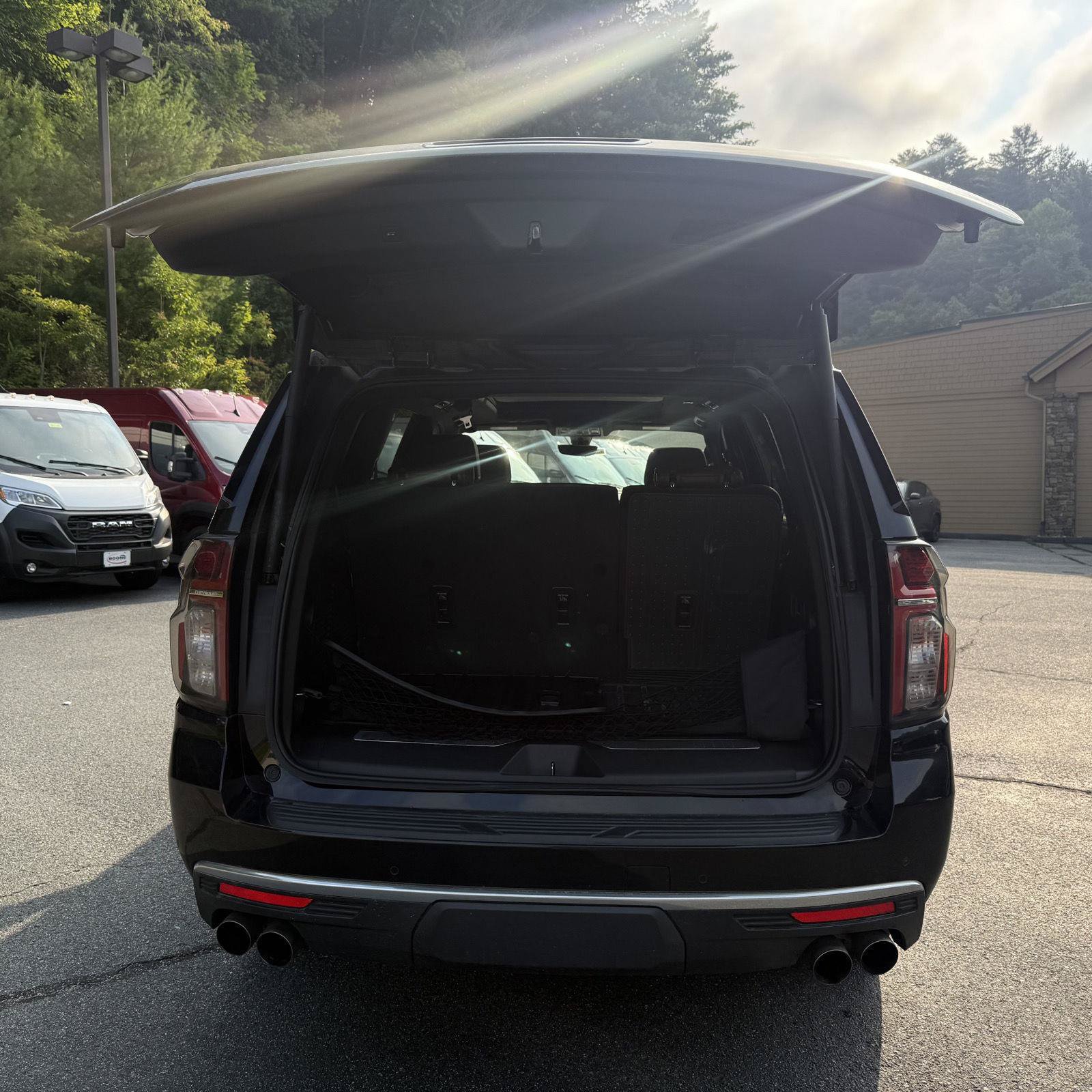 Used 2021 Chevrolet Tahoe High Country w/ Premium Package AWD/4WD image 44