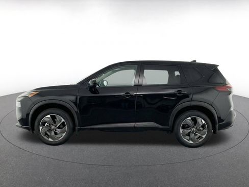 Used 2025 Nissan Rogue SV FWD image 4