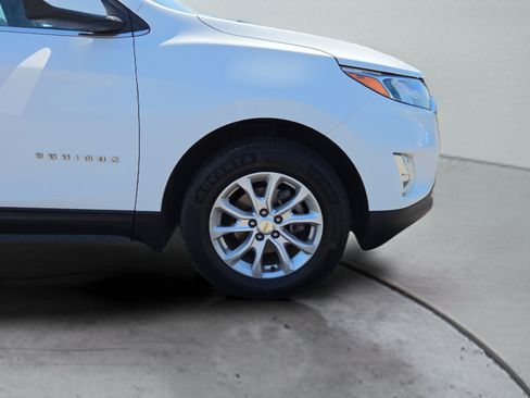 Used 2020 Chevrolet Equinox LT AWD/4WD image 28