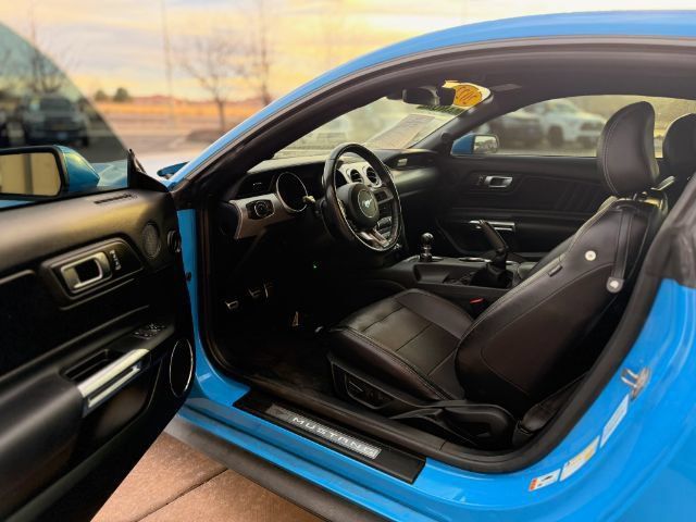 Used 2022 Ford Mustang GT Premium RWD image 16