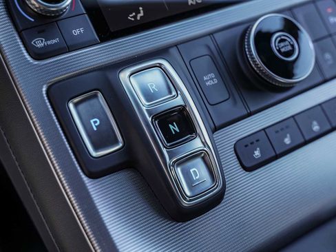 Used 2023 Hyundai Palisade Calligraphy image 18