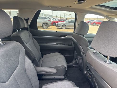 Used 2020 Hyundai Palisade SEL w/ Convenience Package FWD image 32