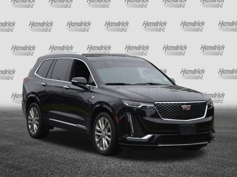 Used 2023 Cadillac XT6 Premium Luxury w/ Technology Package AWD/4WD image 5