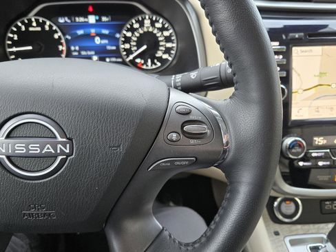 Used 2024 Nissan Murano SL image 30