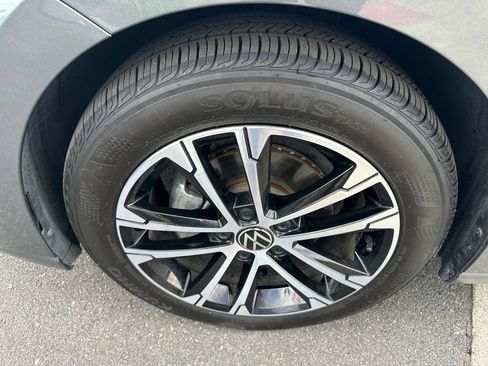 Used 2025 Volkswagen Jetta Sport FWD image 26