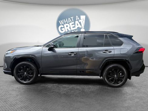 Used 2023 Toyota RAV4 XSE AWD/4WD image 7