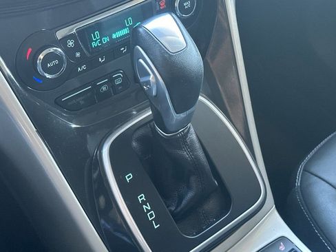 Used 2016 Ford C-MAX Energi SEL w/ Equipment Group 302A FWD image 24