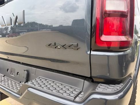 New 2026 RAM 1500 Big Horn AWD/4WD image 14