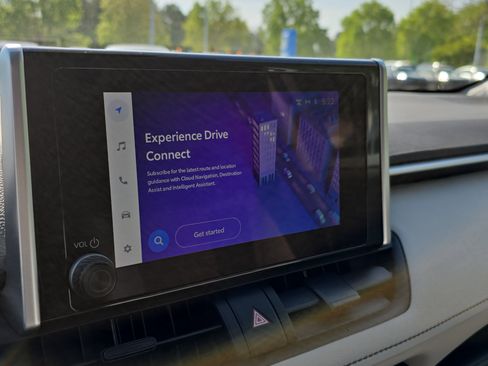 Used 2023 Toyota RAV4 XLE w/ Convenience Package image 24