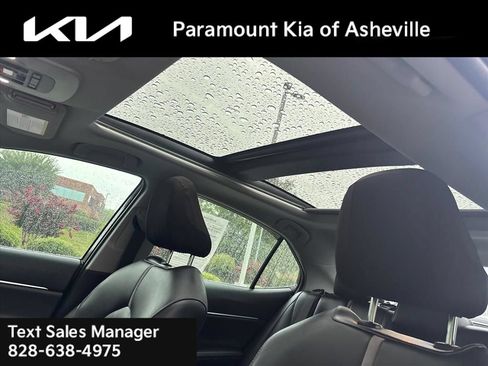 Used 2020 Toyota Camry XSE FWD image 26