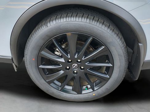 Used 2024 Nissan Murano SV w/ SV Midnight Edition Package image 25