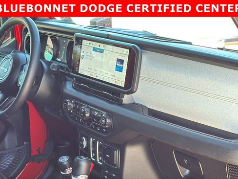 Used 2024 Jeep Wrangler Sport S image 25