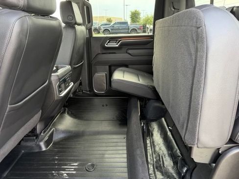 Used 2025 GMC Sierra 2500 Denali w/ Denali Reserve Package AWD/4WD image 24