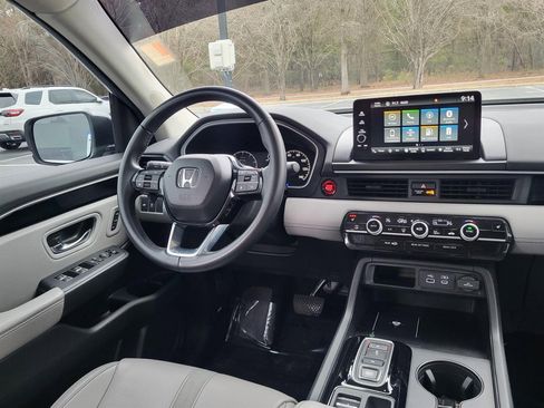 Certified 2024 Honda Pilot EX-L image 14