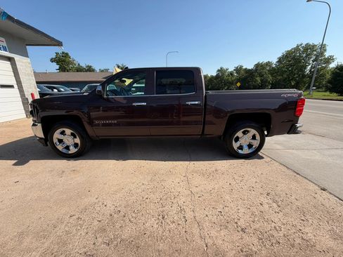 Used 2016 Chevrolet Silverado 1500 LT w/ All Star Edition AWD/4WD image 3
