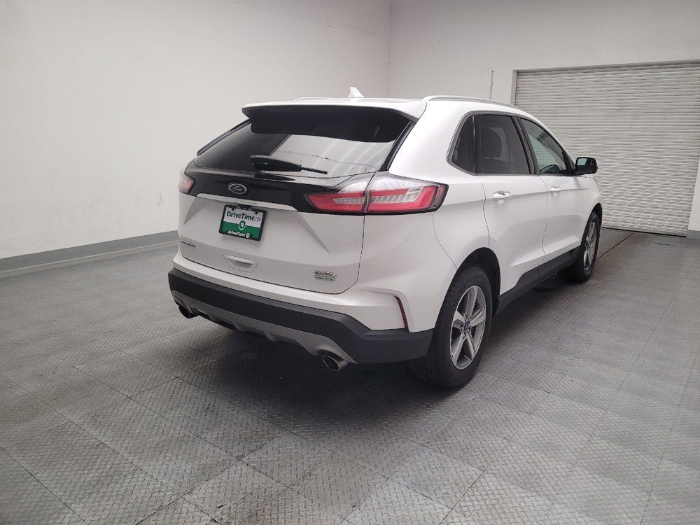Used 2019 Ford Edge SEL w/ Equipment Group 201A FWD image 9