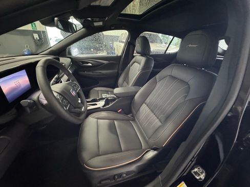 New 2026 Buick Envista Avenir FWD image 17