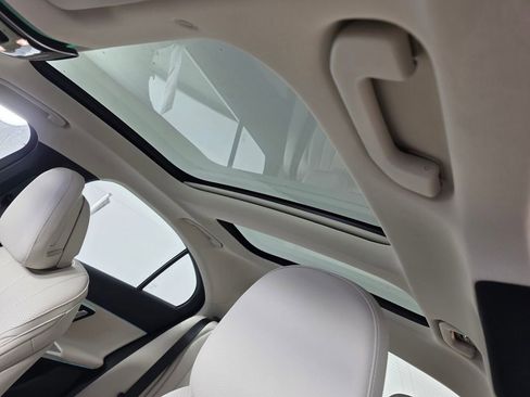 New 2026 Mercedes-Benz E 350 Sedan image 9