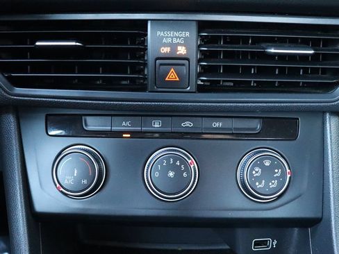 Used 2019 Volkswagen Jetta S FWD image 45