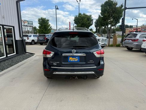 Used 2015 Nissan Pathfinder Platinum AWD/4WD image 5